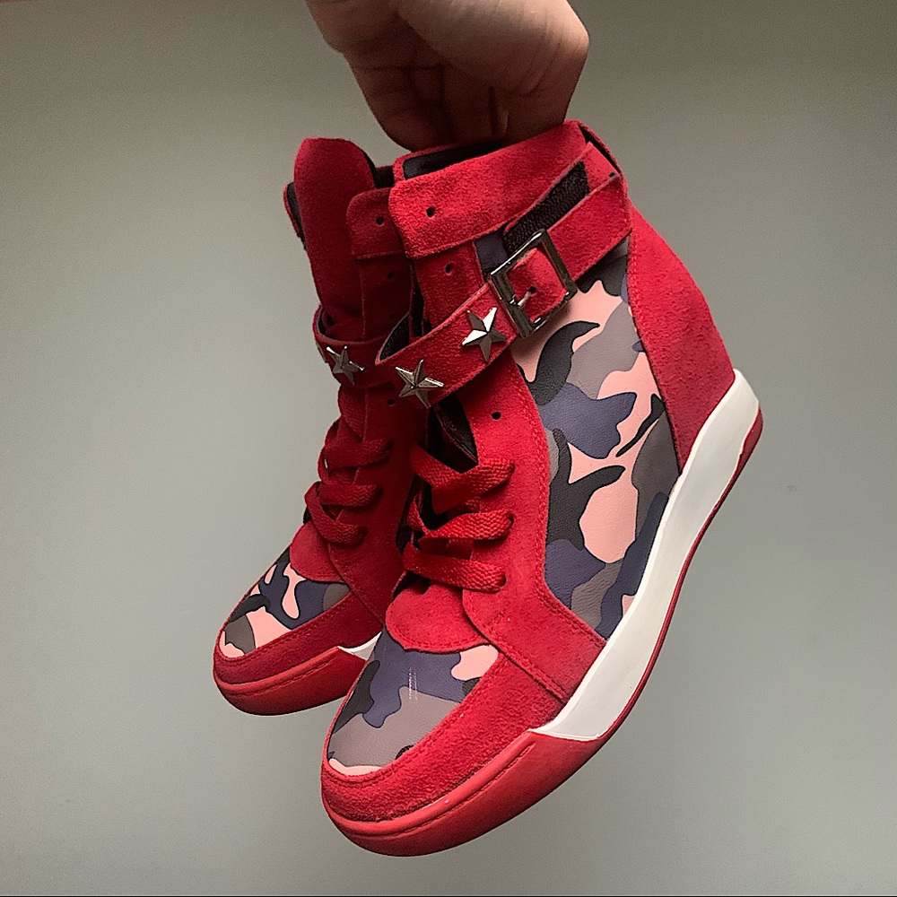Badass Brand Spankin’ New Camouflage High Tops 7.5
